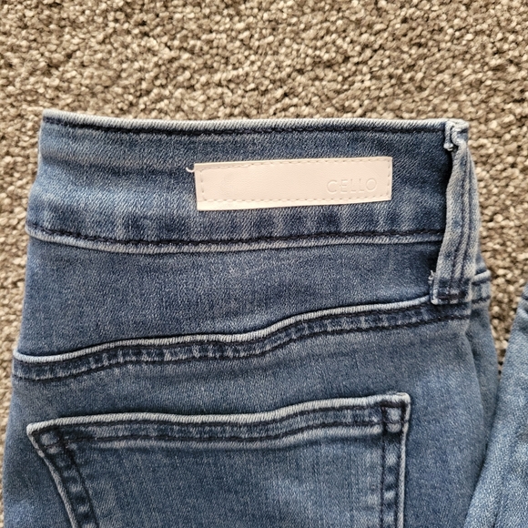 Cello Light Blue Jeans With Sailor  Buttons. Size 11. - Picture 5 of 6